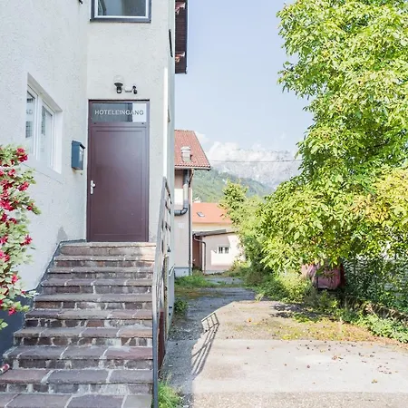 Victoria's Place * Hallein